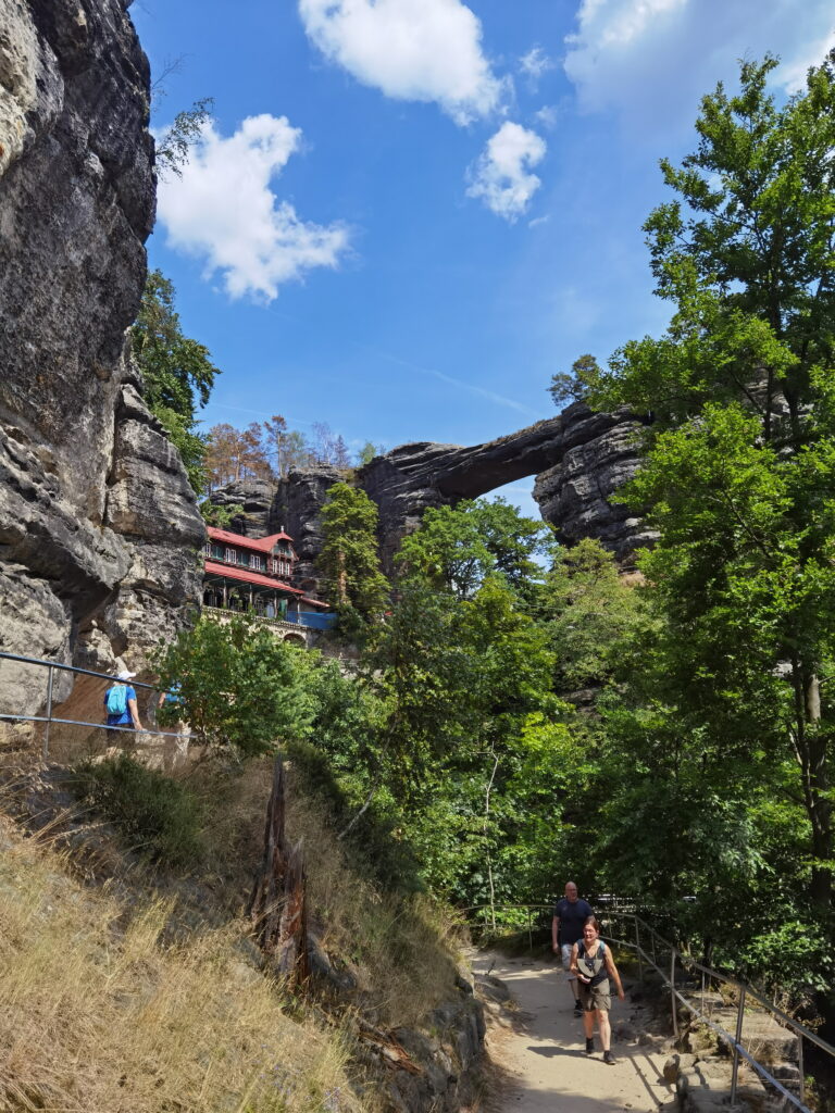 Prebischtor Wanderung - der finale Aufstieg zum Felsentor